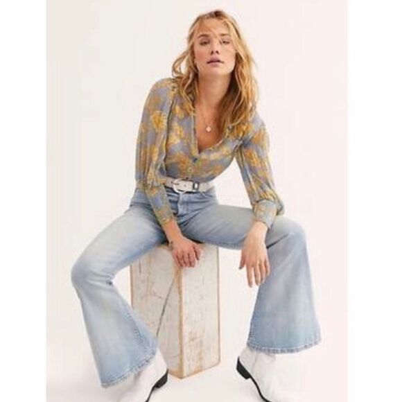 Boyish Free People Kingsley Button Fly Flare Jeans Light Wash 25